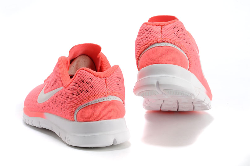 Femmes TR FIT 3 RESPIRER Free 5.0 chaussures de course rose blanc (2)